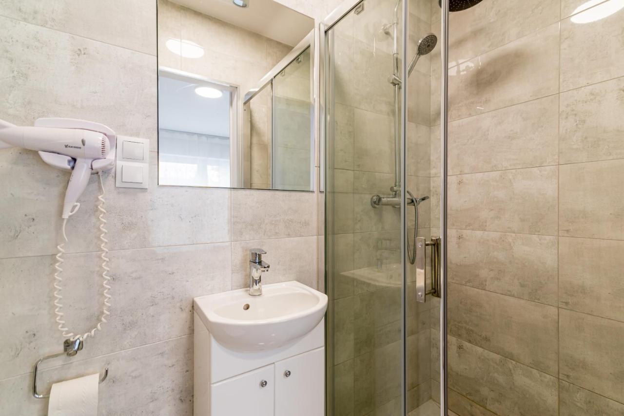 Studio I Pokoje I Pokoje Z Lazienkami Apartment Гданск Екстериор снимка